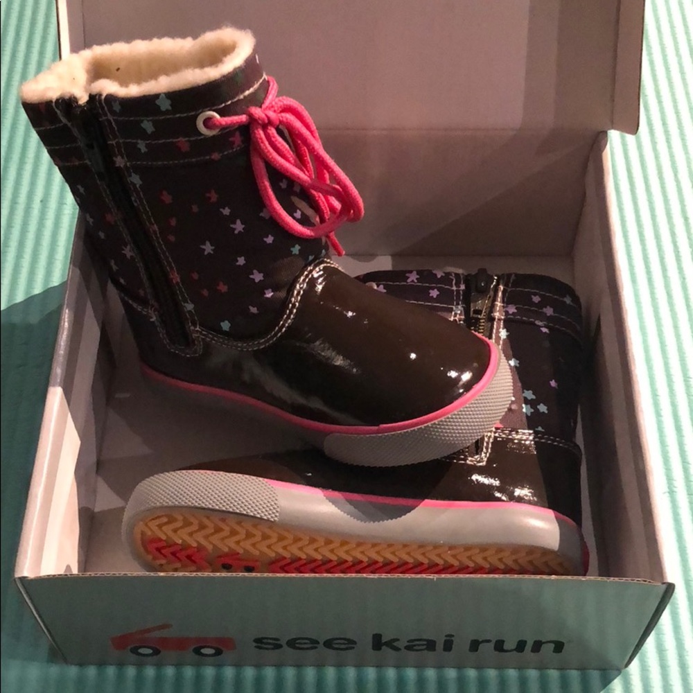 See Kai Run Greta Brown Boots, size 8